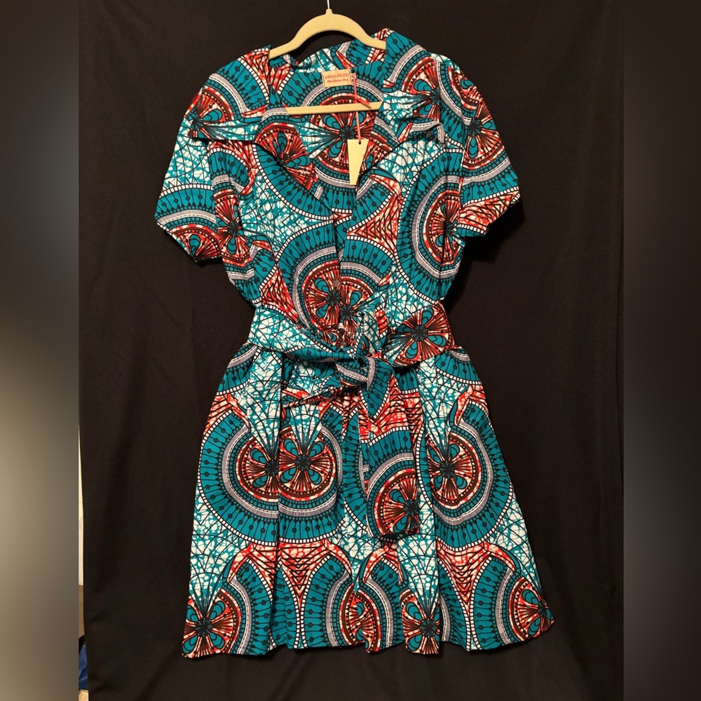 NWT Grass-Fields Size UK24/US20 Vibrant Patterned Dress